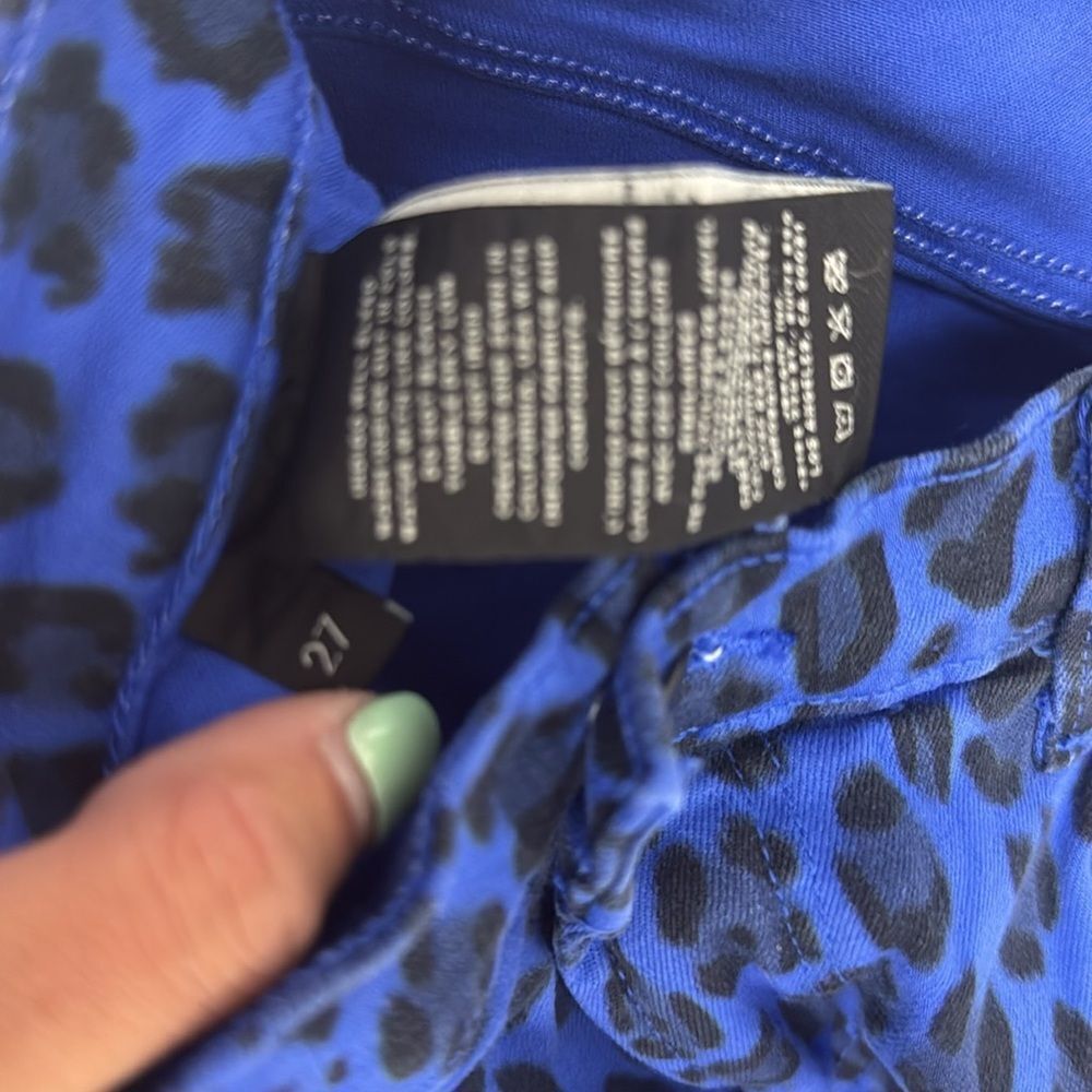 J Brand Vibrant Blue Animal Print Pants Size 27 - NWOT - Leopard Print Jeans - Picture 4 of 5